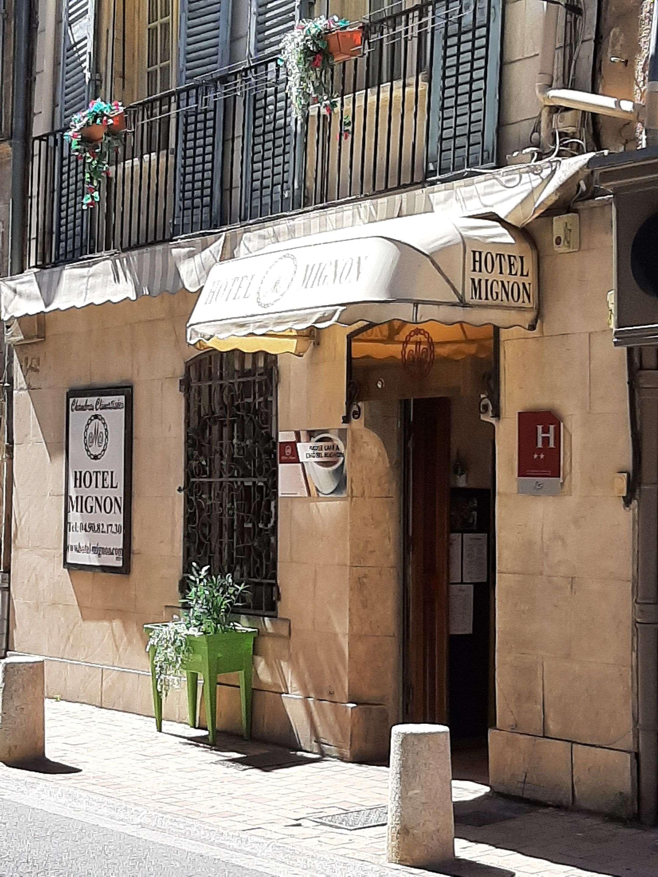 Hotel Mignon Awinion Zewnętrze zdjęcie